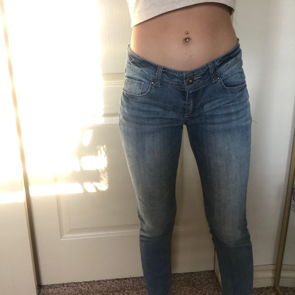 Capris - Picture 3 of 3